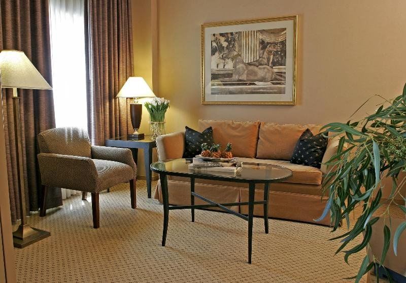 The Chifley Houston, Tapestry Collection By Hilton Houston