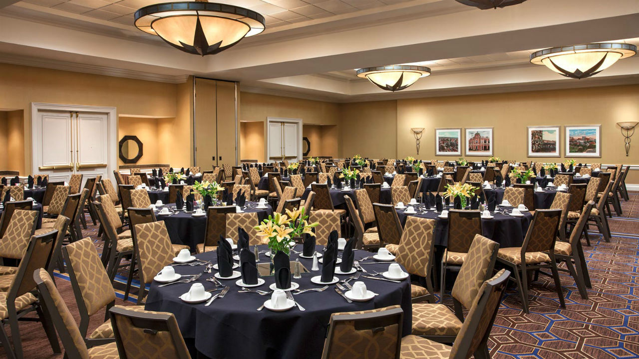 The Chifley Houston, Tapestry Collection By Hilton 4*